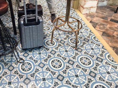 BRINDISI azul 22.5×22.5 871F 1 (P/Z)