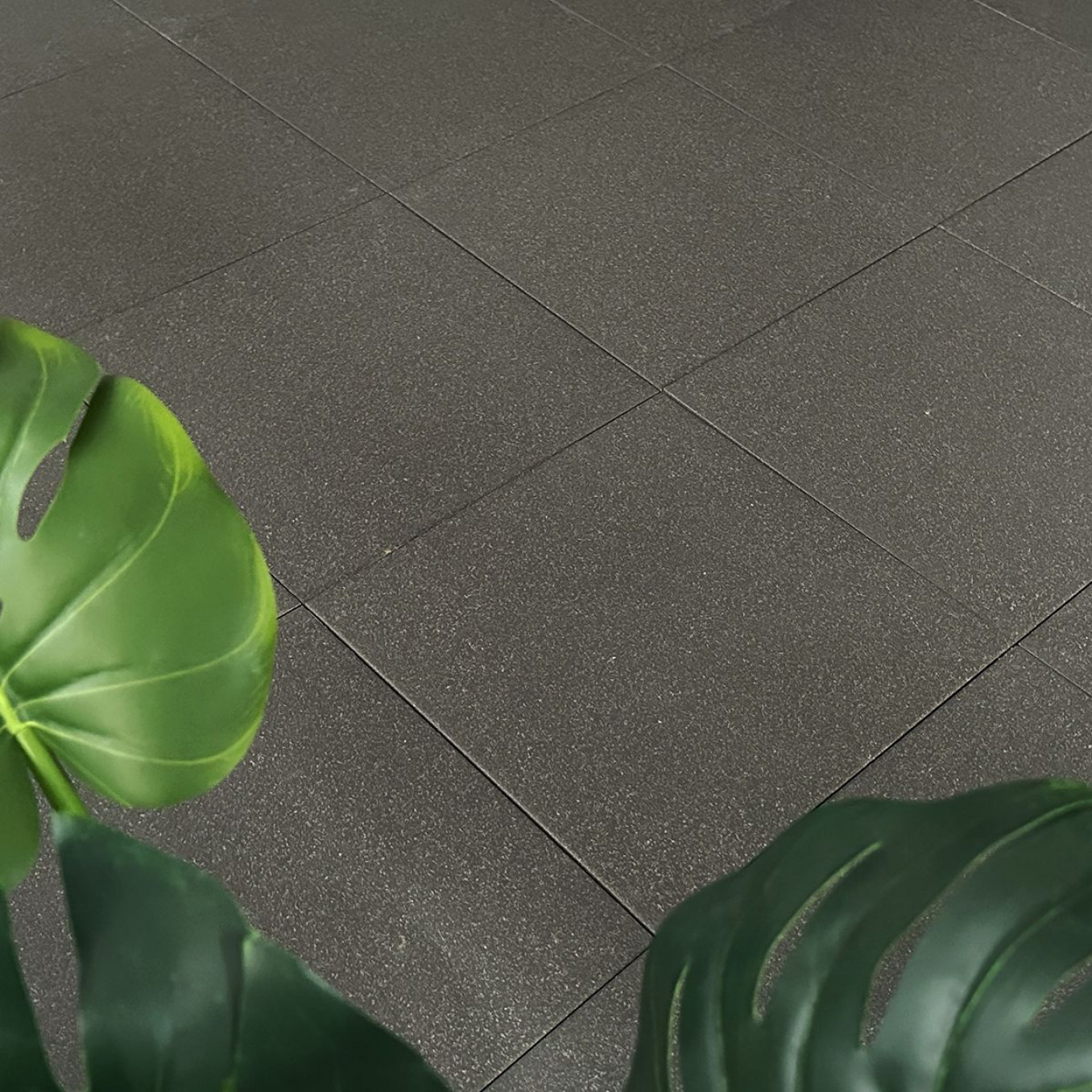 N500 graphite 30x30 K32 (Z) - Slika 2